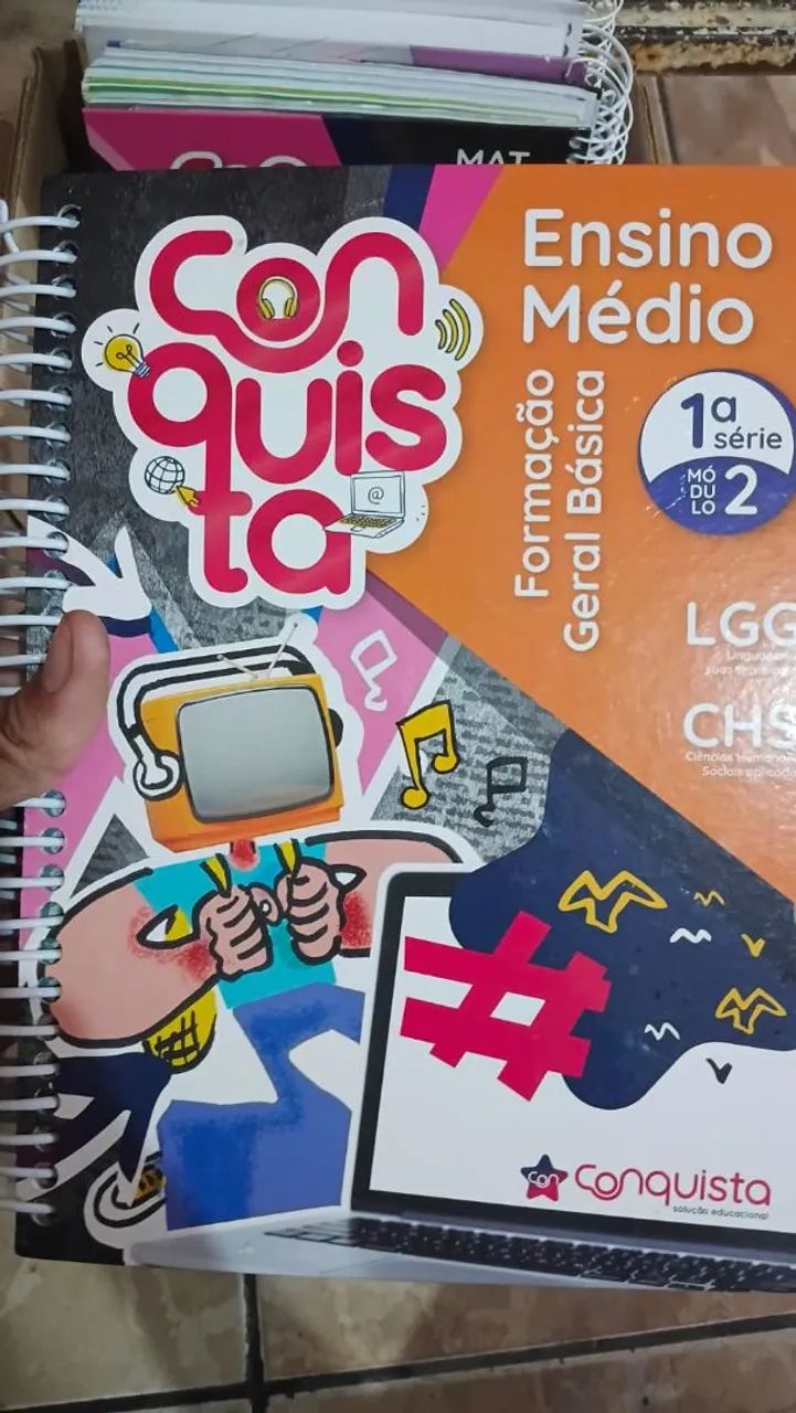 Doacão. Caderno de ensino escolar CONQUISTA, 1 ano do ensino médio, 7 livros - Foto 3