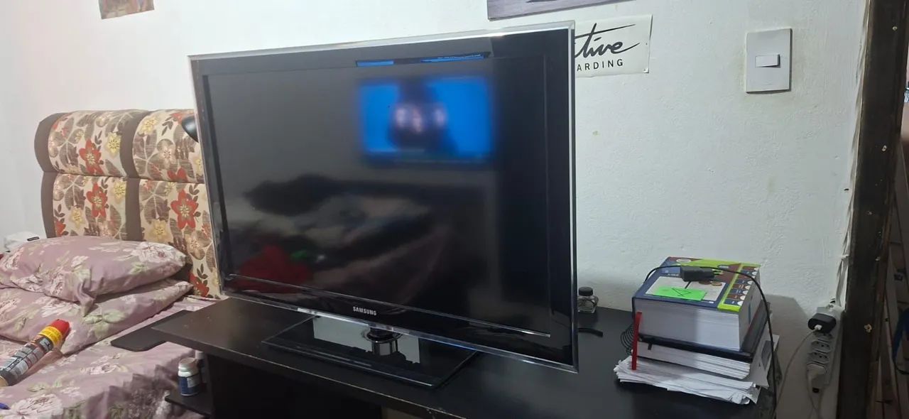 TV SAMSUNG 43 POLEGADAS NÃO É SMART MAS VENDO JUNTO GOOGLE CHROMECAST  - Foto 2