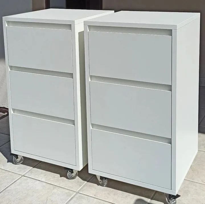 Mesinhas De Cabeceira 