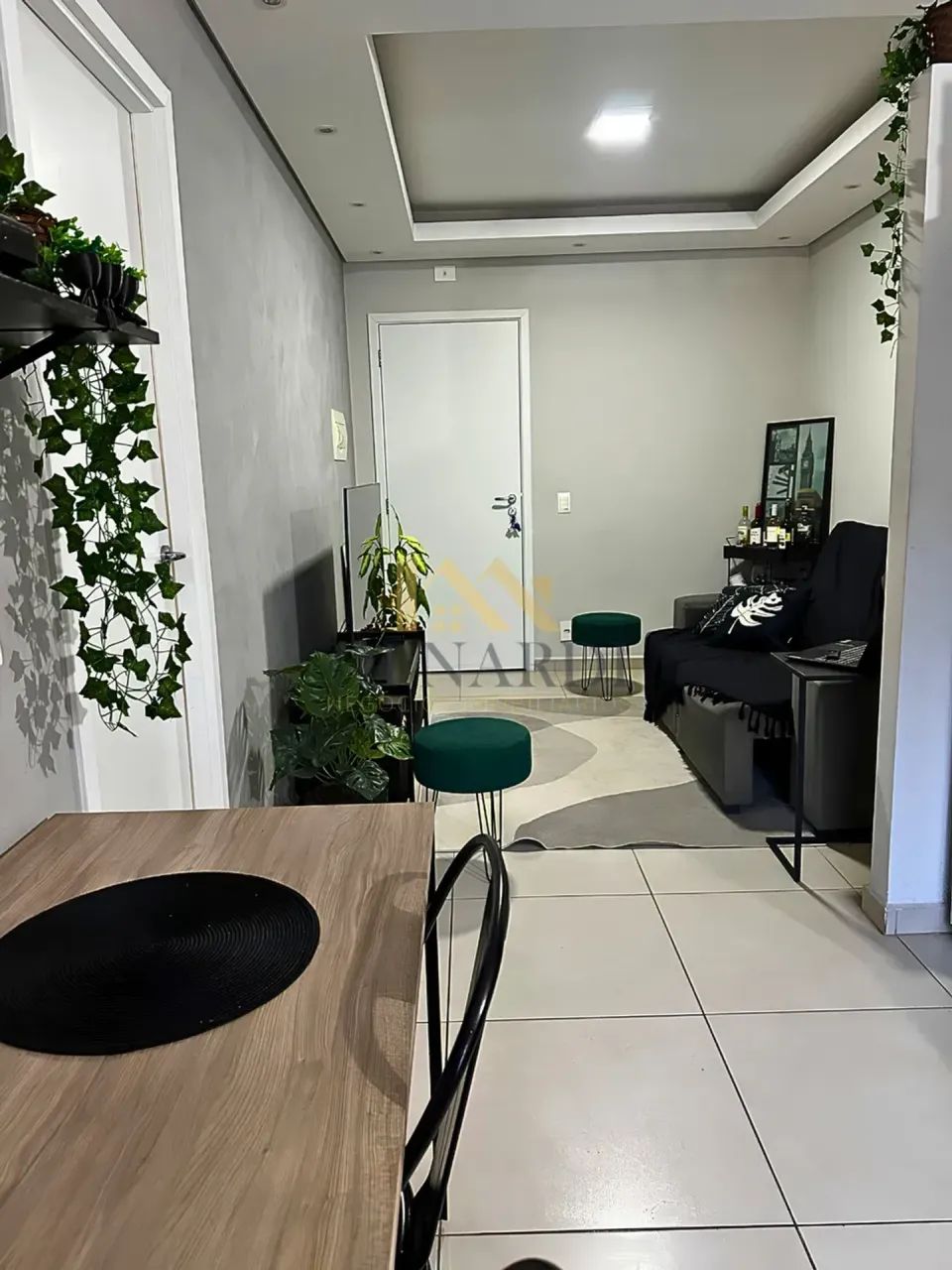 Oportunidade no Coração do Campolim: Flat Moderno com Vista Privilegiada!