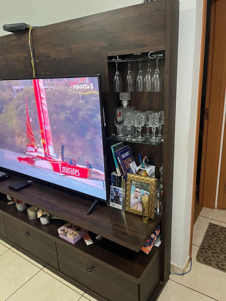 Vendo rack 3 gavetas excelente estado de conservação 