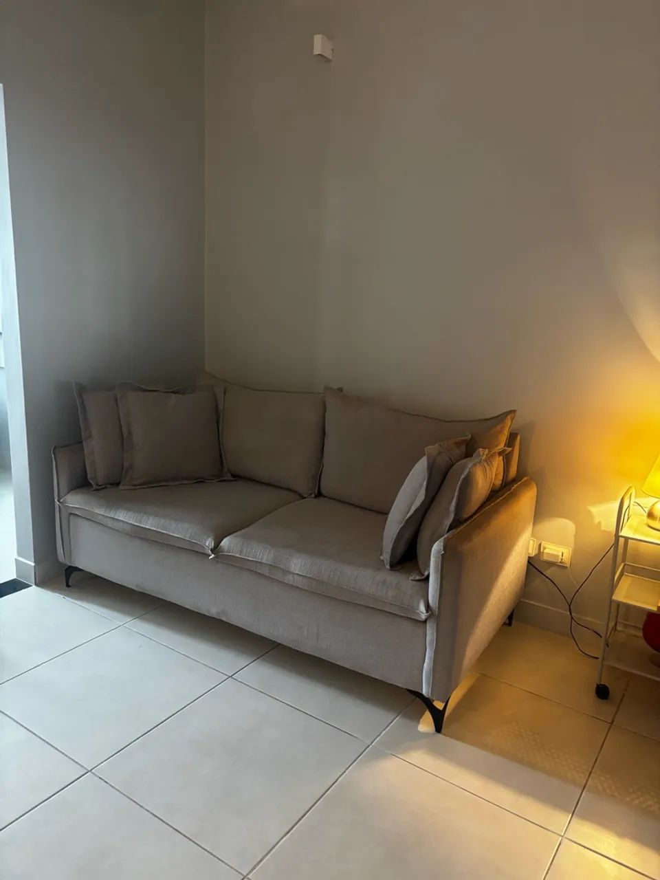 Sofá 3 lugares - semi novo - Foto 2