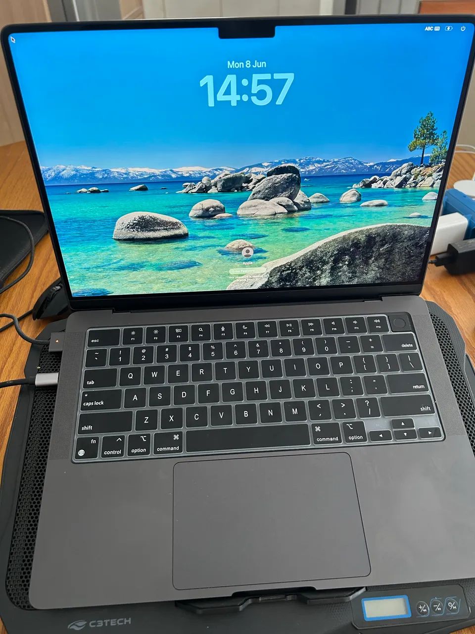 MacBook Pro M3 Pro 36gb ram 1tb ssd 14 polegadas - Foto 2