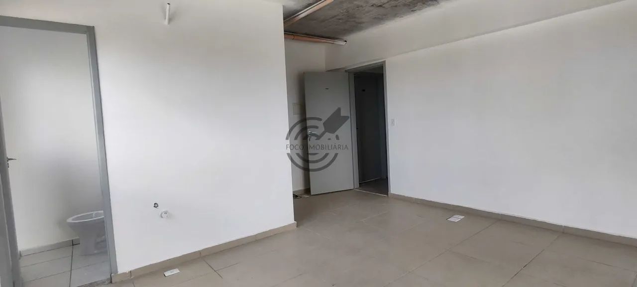 Sala comercial Em edifício perto da prefeitura de Sorocaba,com dois banheiros e uma vaga. - Foto 5