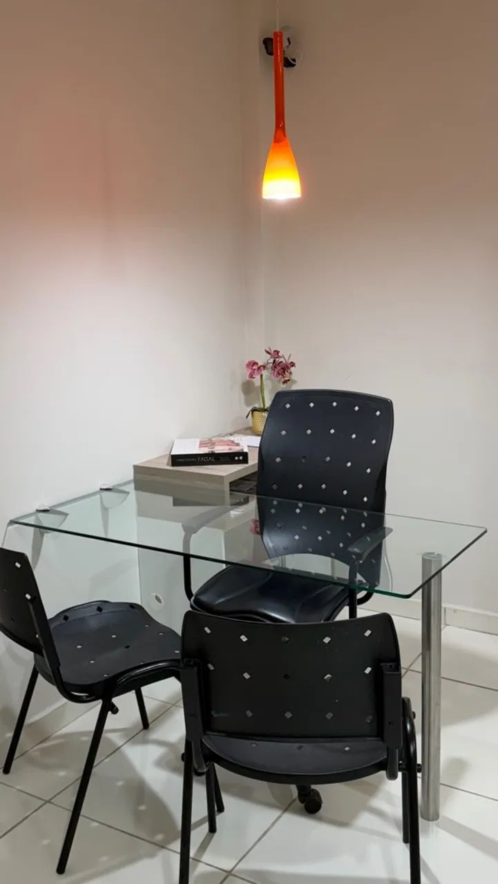 VENDO MESA DE VIDRO - Foto 2
