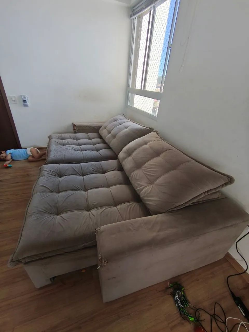 Sofá de 2,90m tecido suede - Foto 2