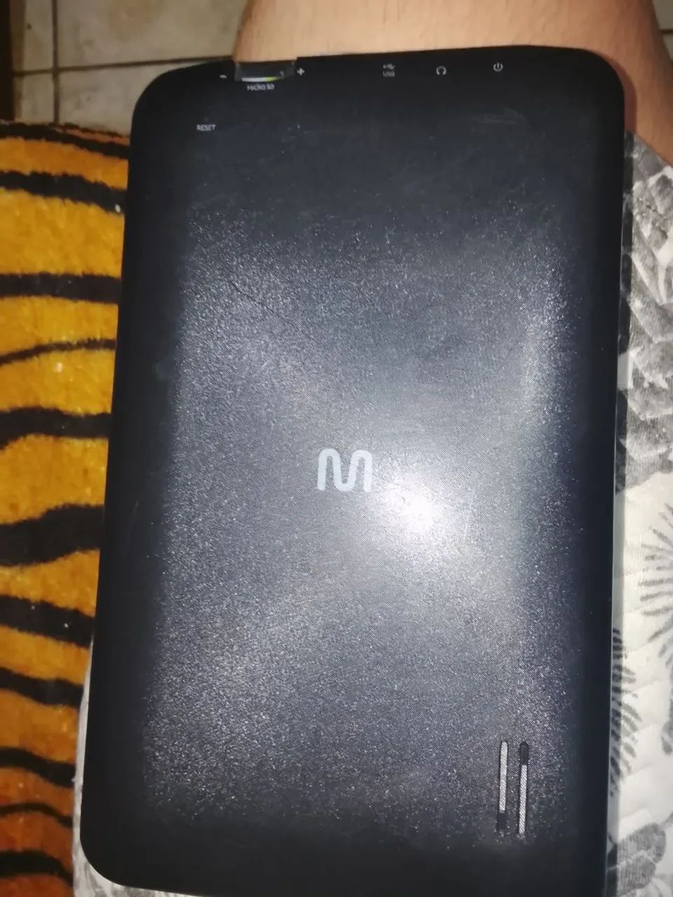 Tablet para retirada de peças