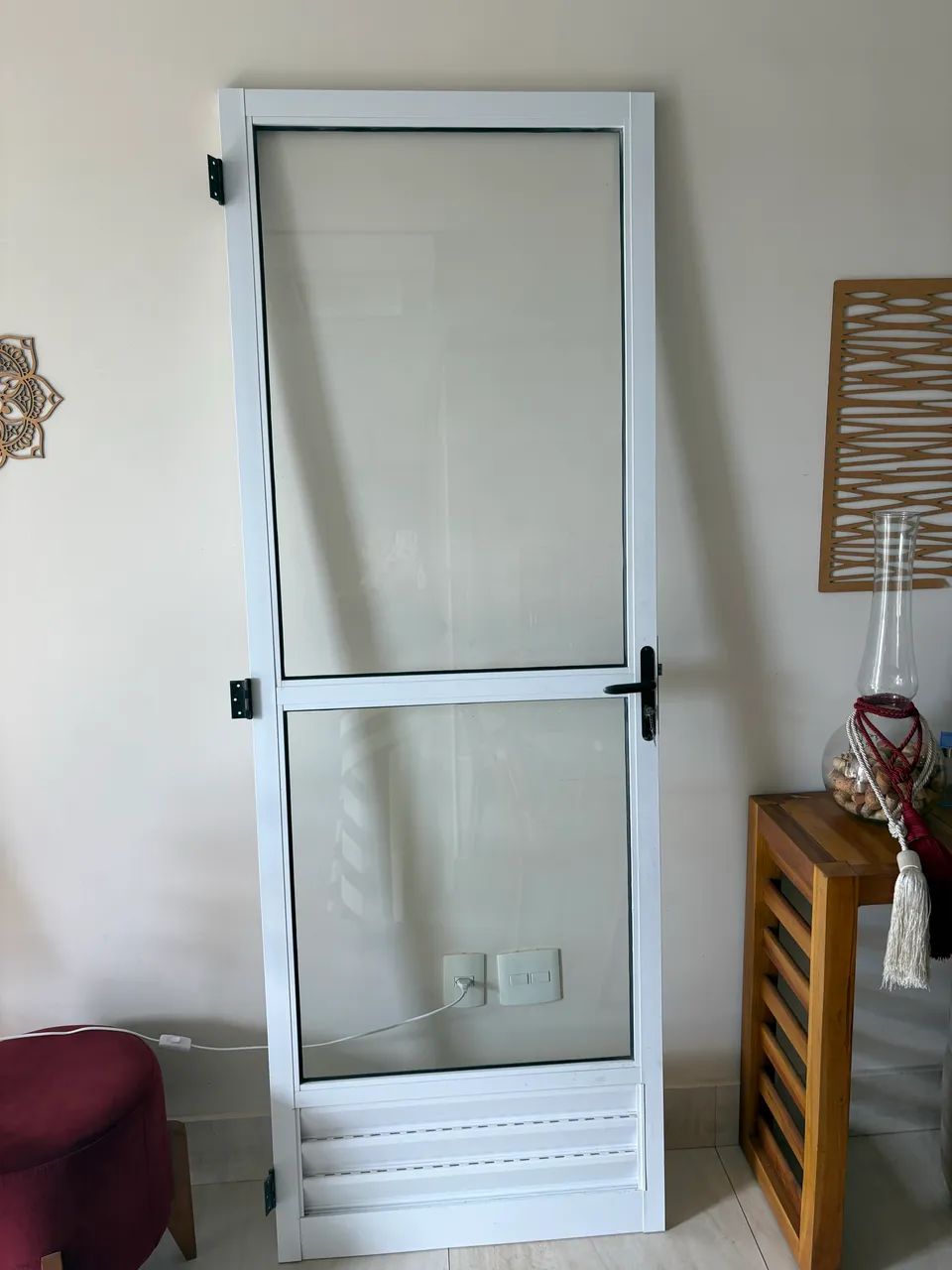 Porta nova branca eletrostática 