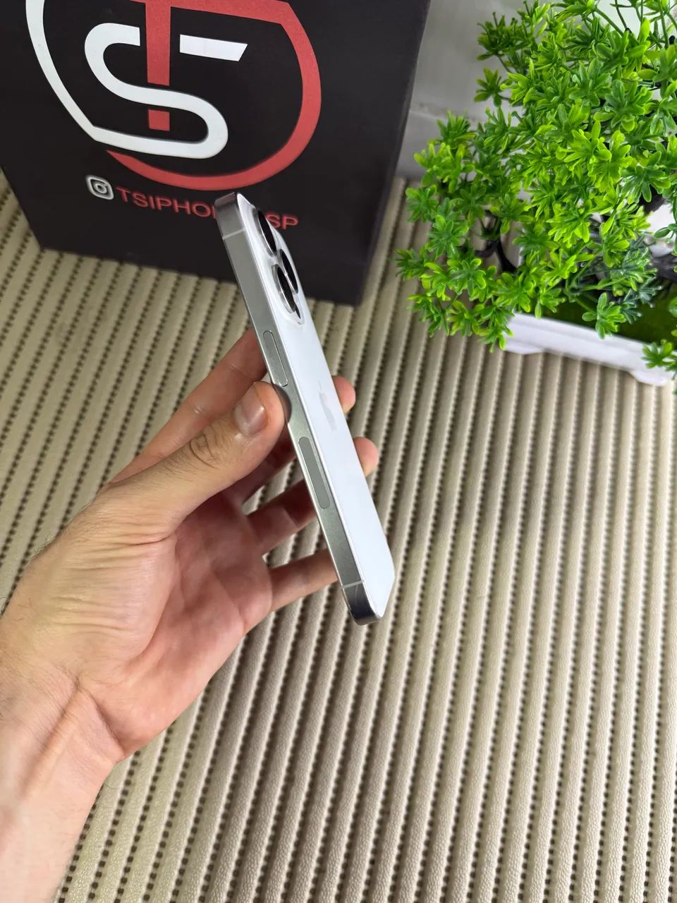 iPhone 15 pro 128Gb bateria 86% todo original  - Foto 2
