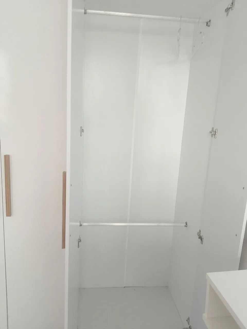 Vemdo guarda roupa  - Foto 3