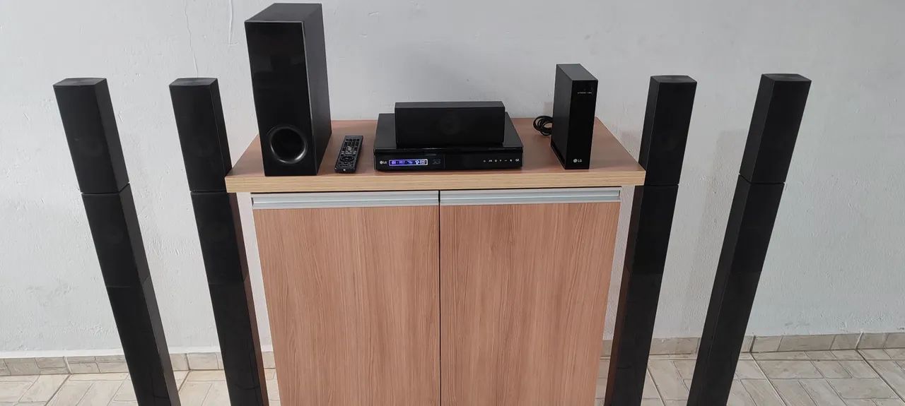 Home Theater LG BLUETOOTH 1000 Watts RMS  - Foto 2