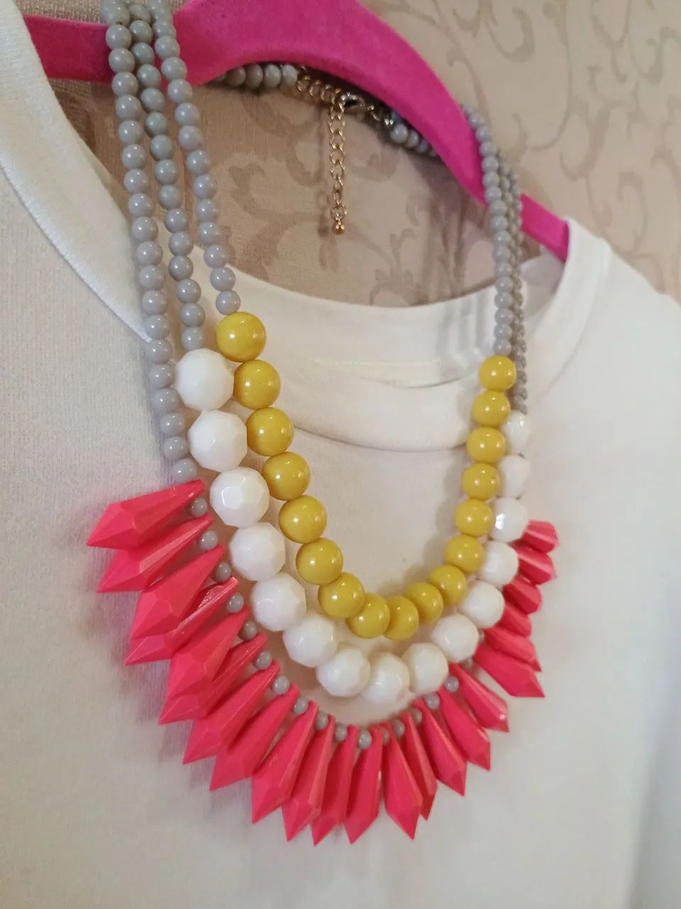 Colar feminino colorido Forever 21  - Foto 5
