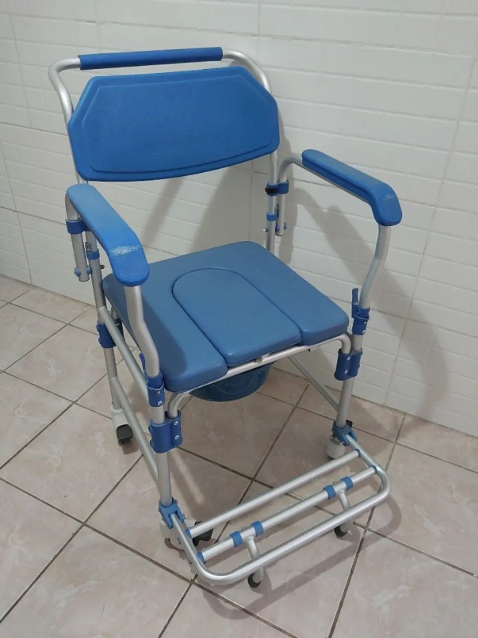 Cadeira de banho Dellamed