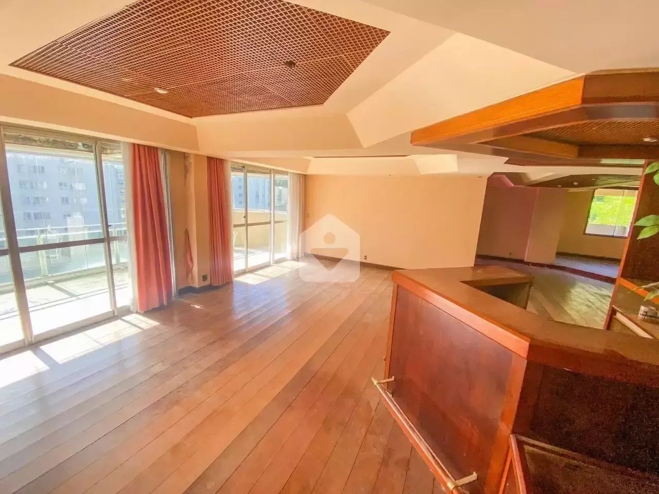 Cobertura para venda com 4 quartos, 197m² - Centro - Petrópolis/RJ - Foto 2