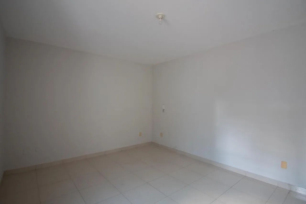 Casa à Venda - Palmares, 3 Quartos, 212 m2 - Foto 2