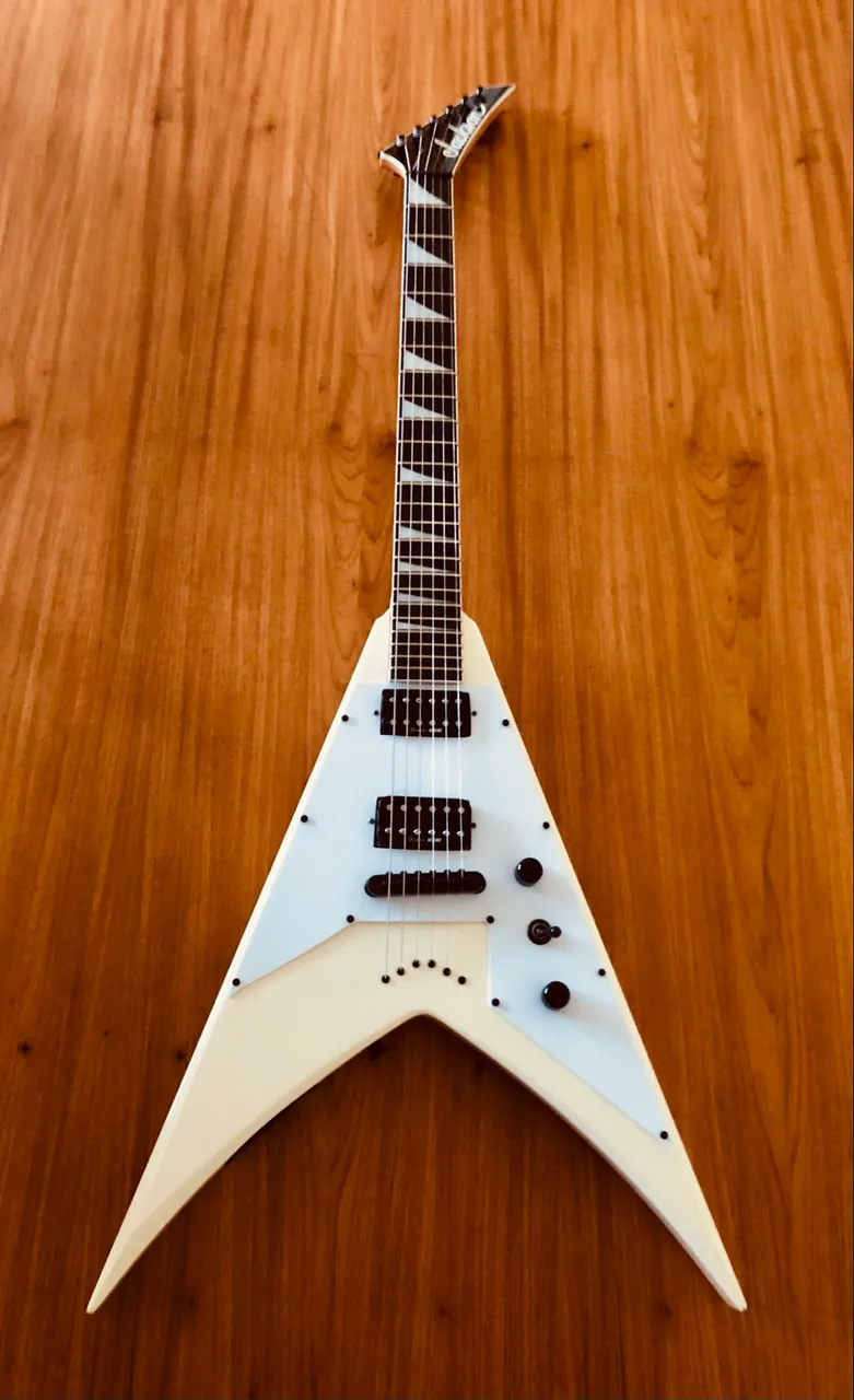 Gibson Flying V '67 Reissue + Hard Case - Instrumentos musicais