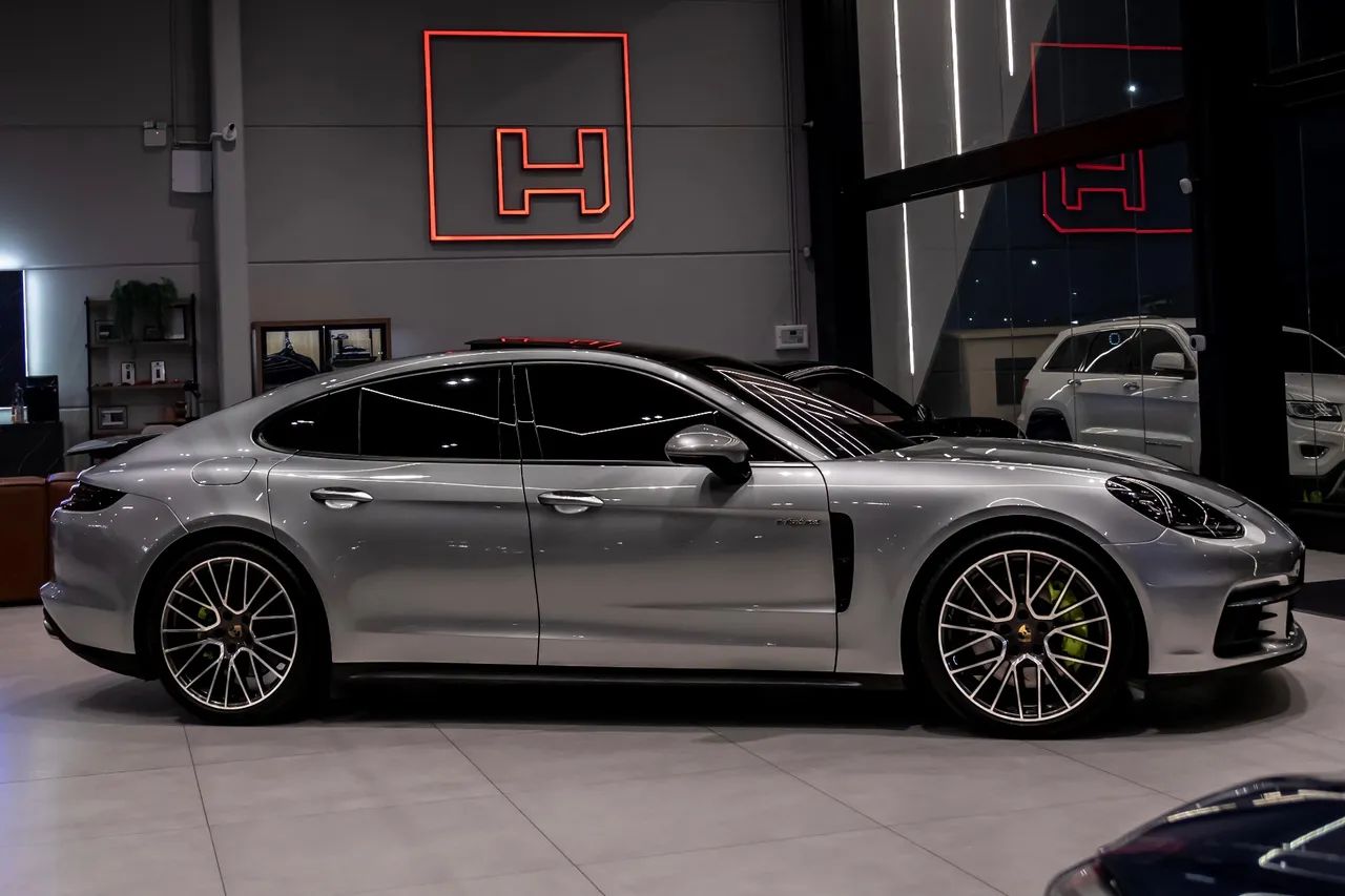Porsche Panamera 3.0 330cv 2020 - Foto 5