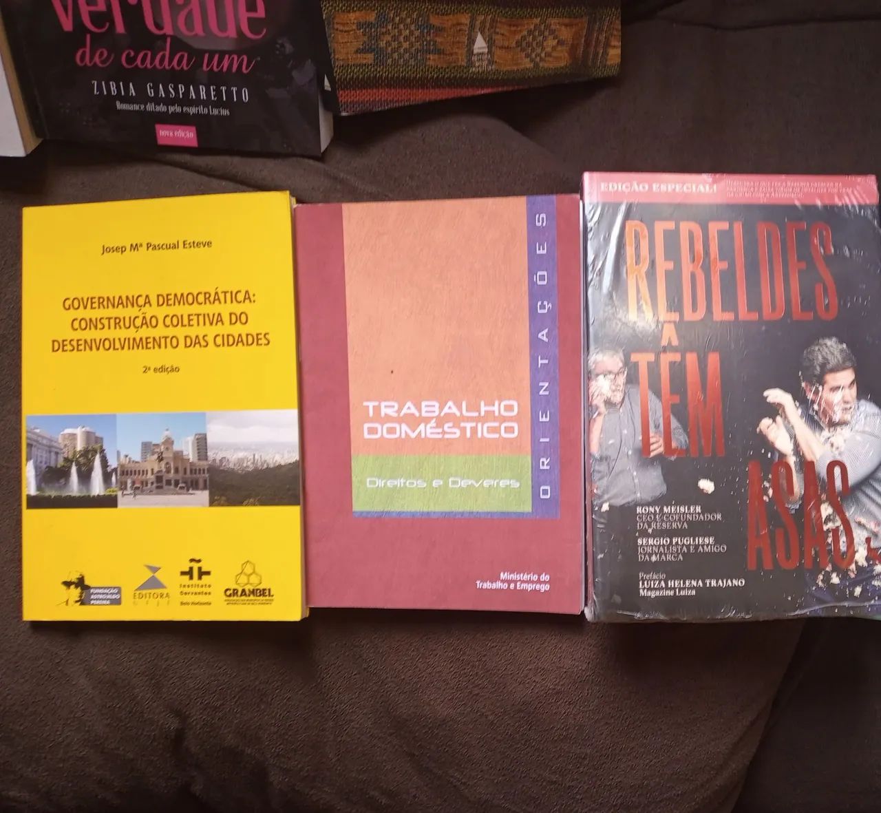Livros diversos  - Foto 3
