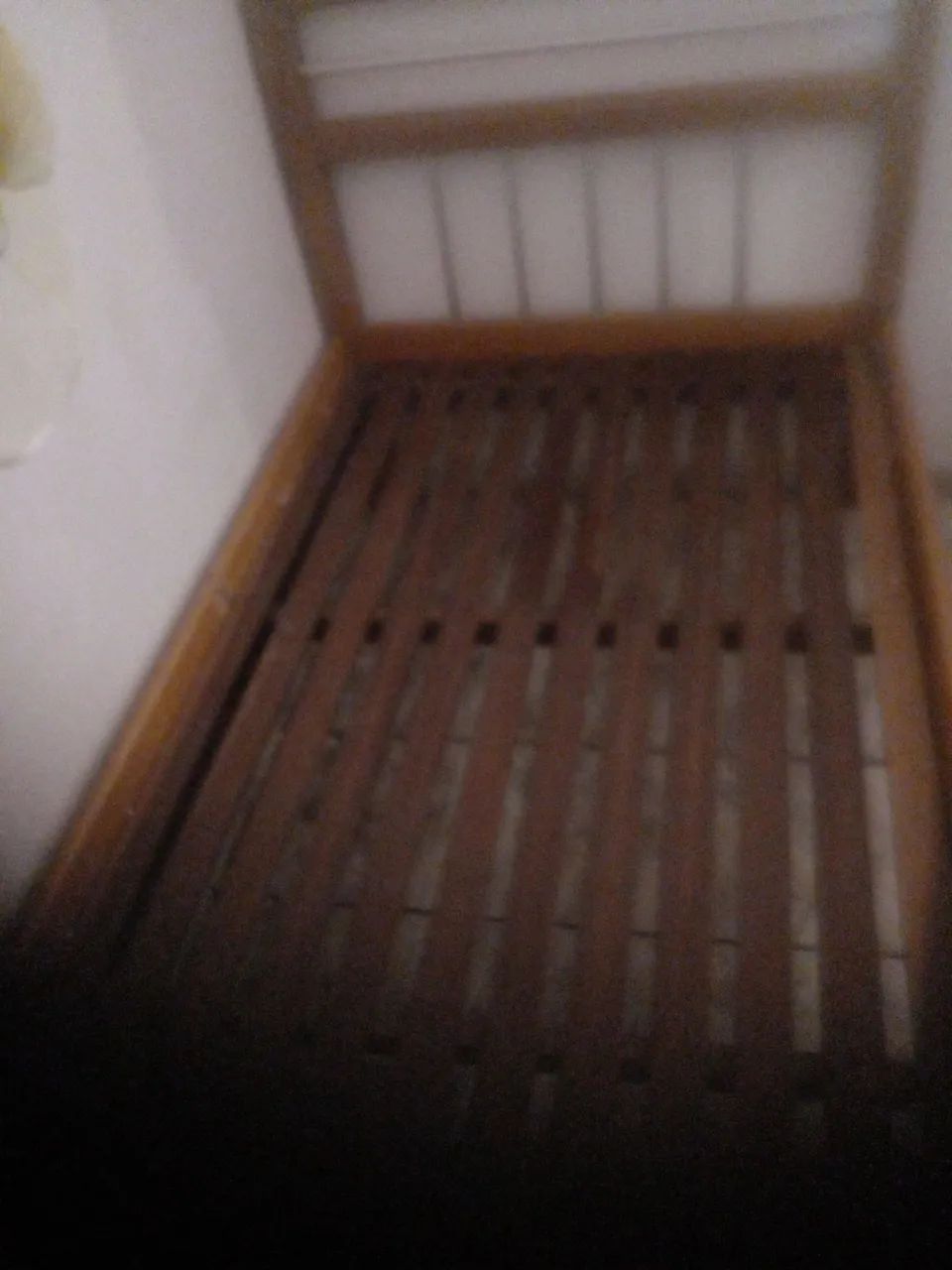 Cama madeira + colchão  - Foto 2