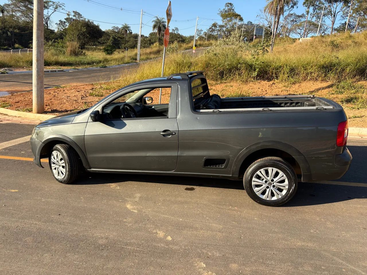 Volkswagen Saveiro Saveiro Trendline 1.6 T.Flex 8V 2015