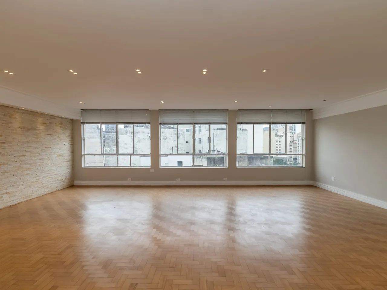 Conjunto comercial para venda em Sé, 150m² - Foto 5