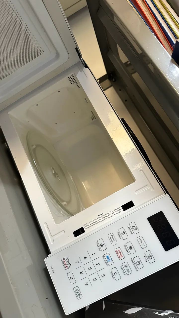Microondas Philco 20L usado - Foto 2