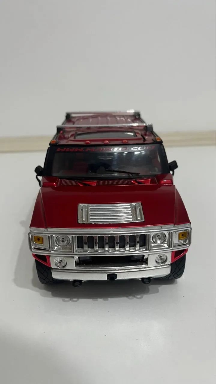 Miniatura Hummer H2 1:18 Maisto Vermelha - Hobbies e coleções Miniatura Hummer H2 1:18 Maisto Vermelha - Hobbies e coleções