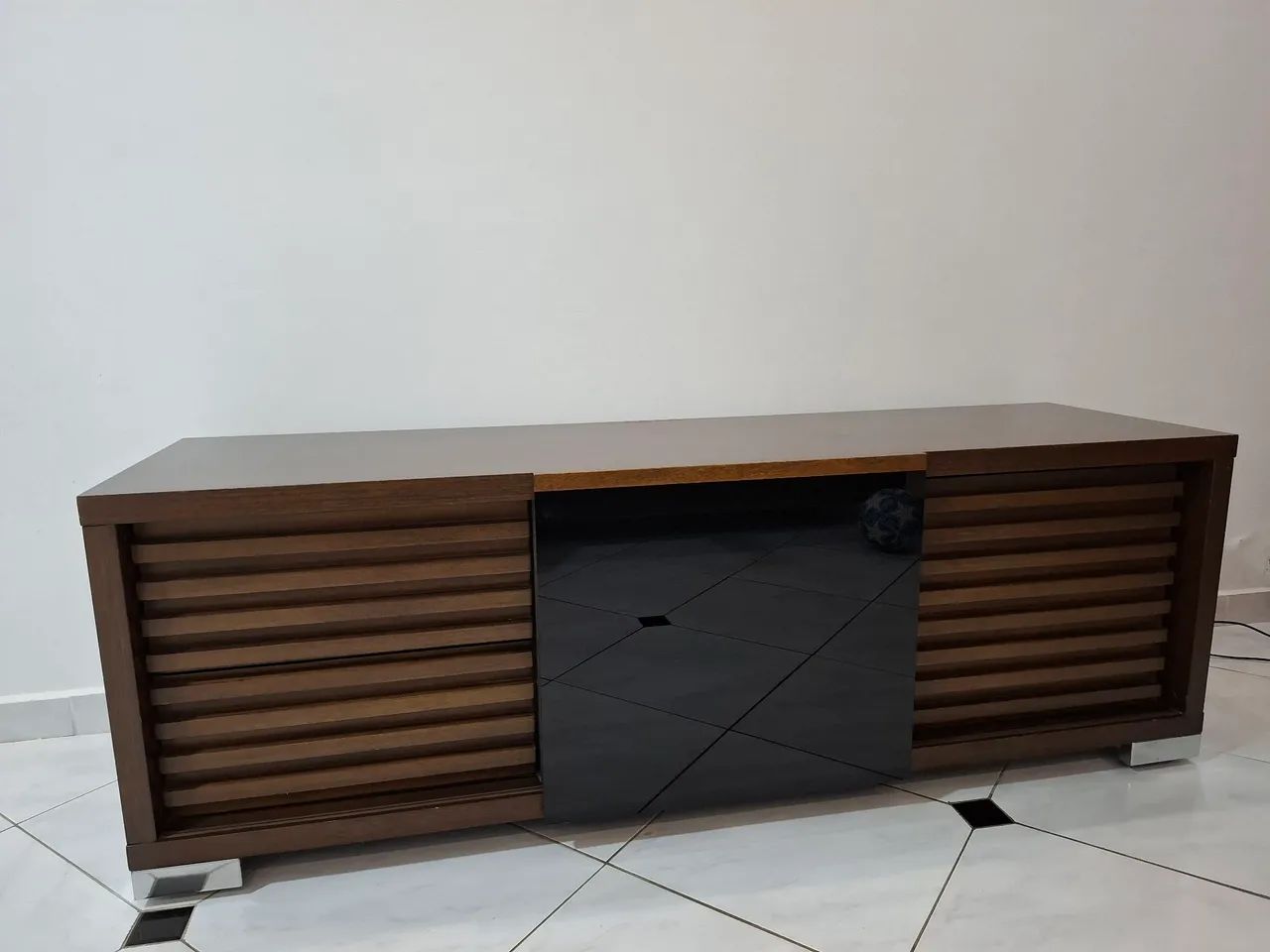 Mesa 6 cadeiras e rack - Foto 5