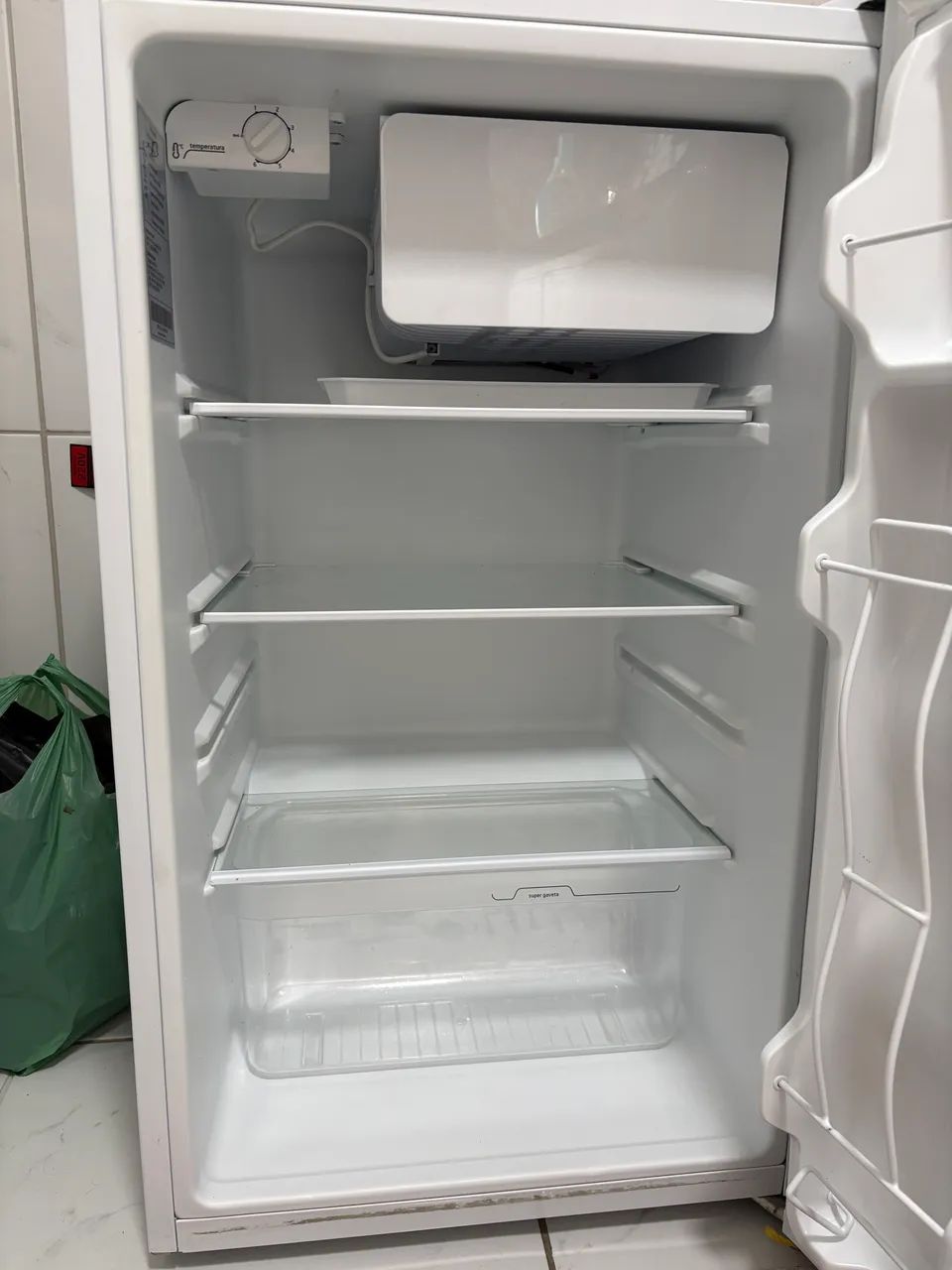 Vendo frigobar de 124L  - Foto 5