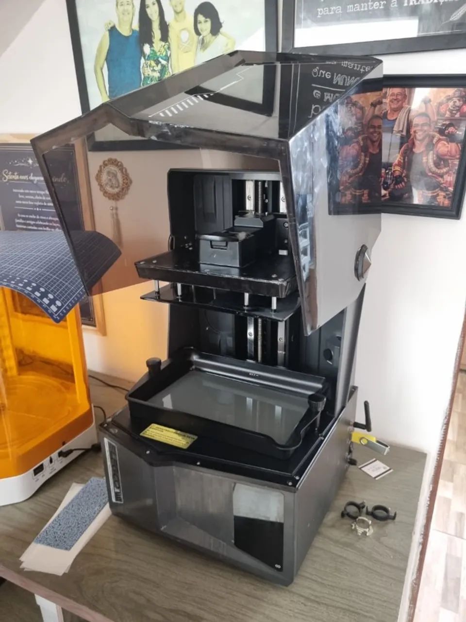 Impressora 3D em resina (Elegoo Saturn 4) - Foto 5