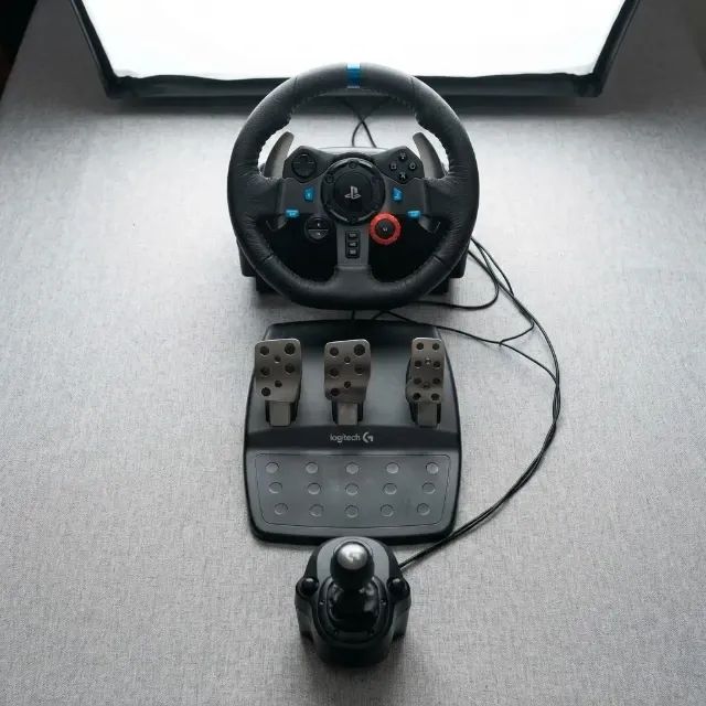Volante Logitech G29 Driving Force para PS5/PS4/PC + Cambio