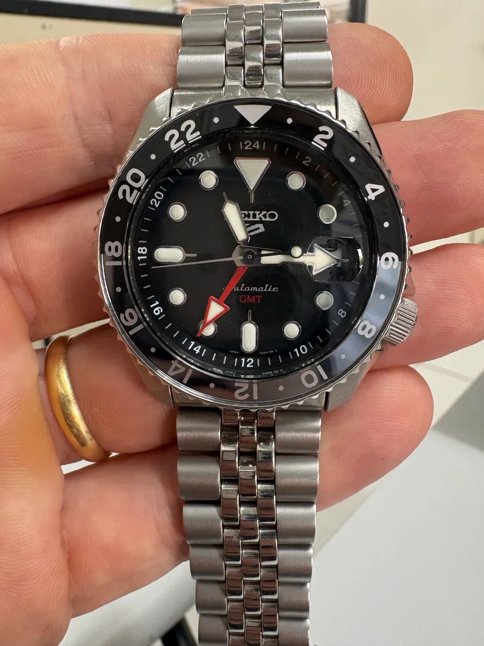 Seiko 5 GMT Bruce Wayne, Impecável!