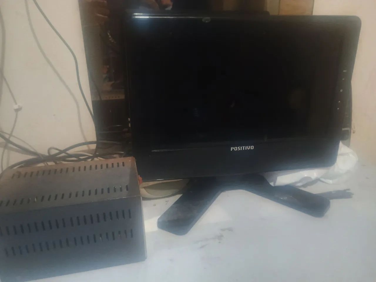 Vendo computador Compaq com monitor Positivo, funcionando normalmente. - Foto 2