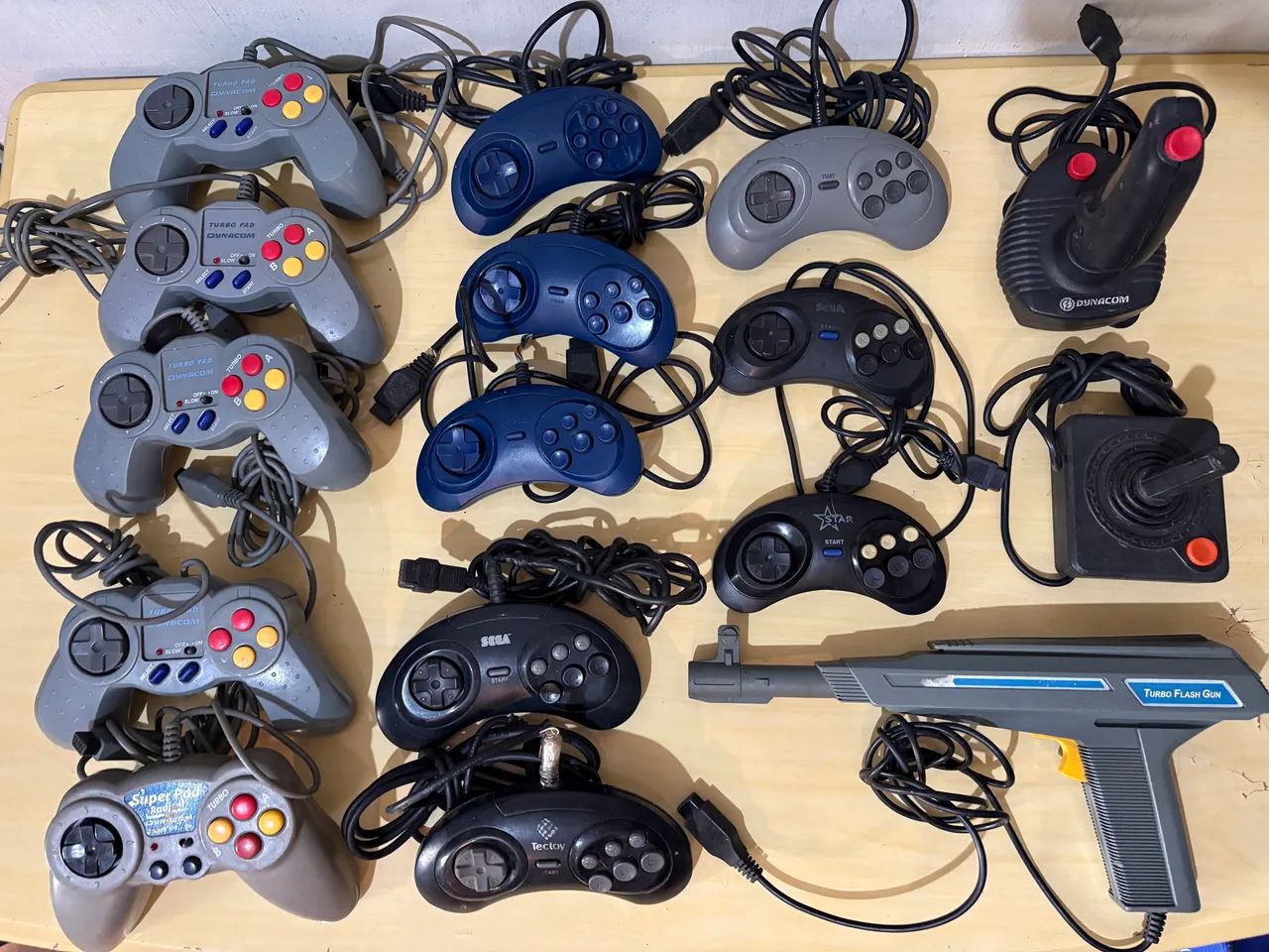 Lote Controle Retrô Defeito