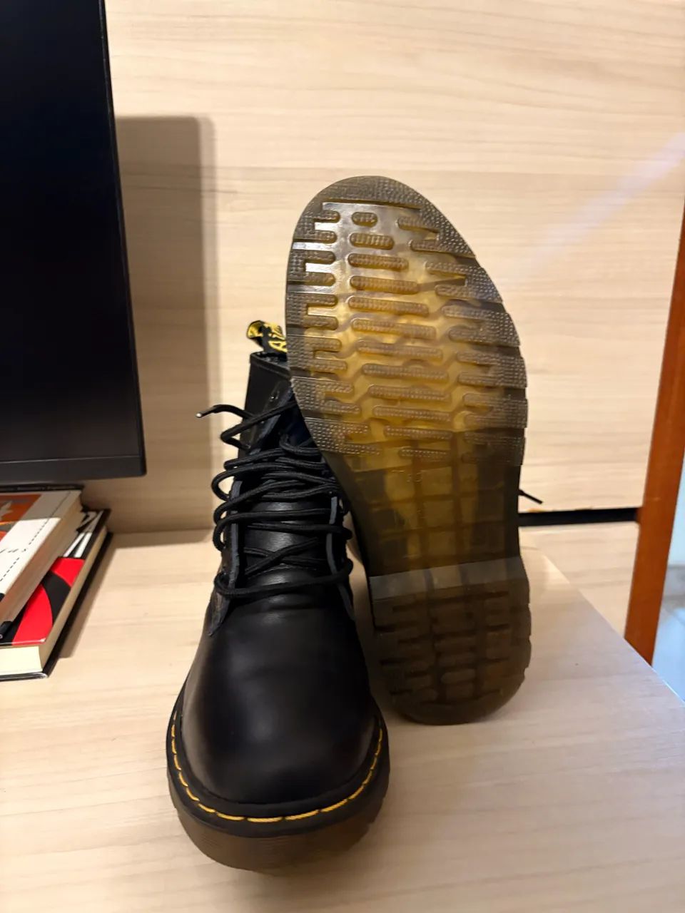 Bota Dr Marten 1° Linha  - Foto 3