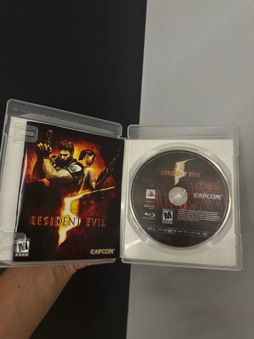 Resident Evil 5 - PS3 - Foto 2