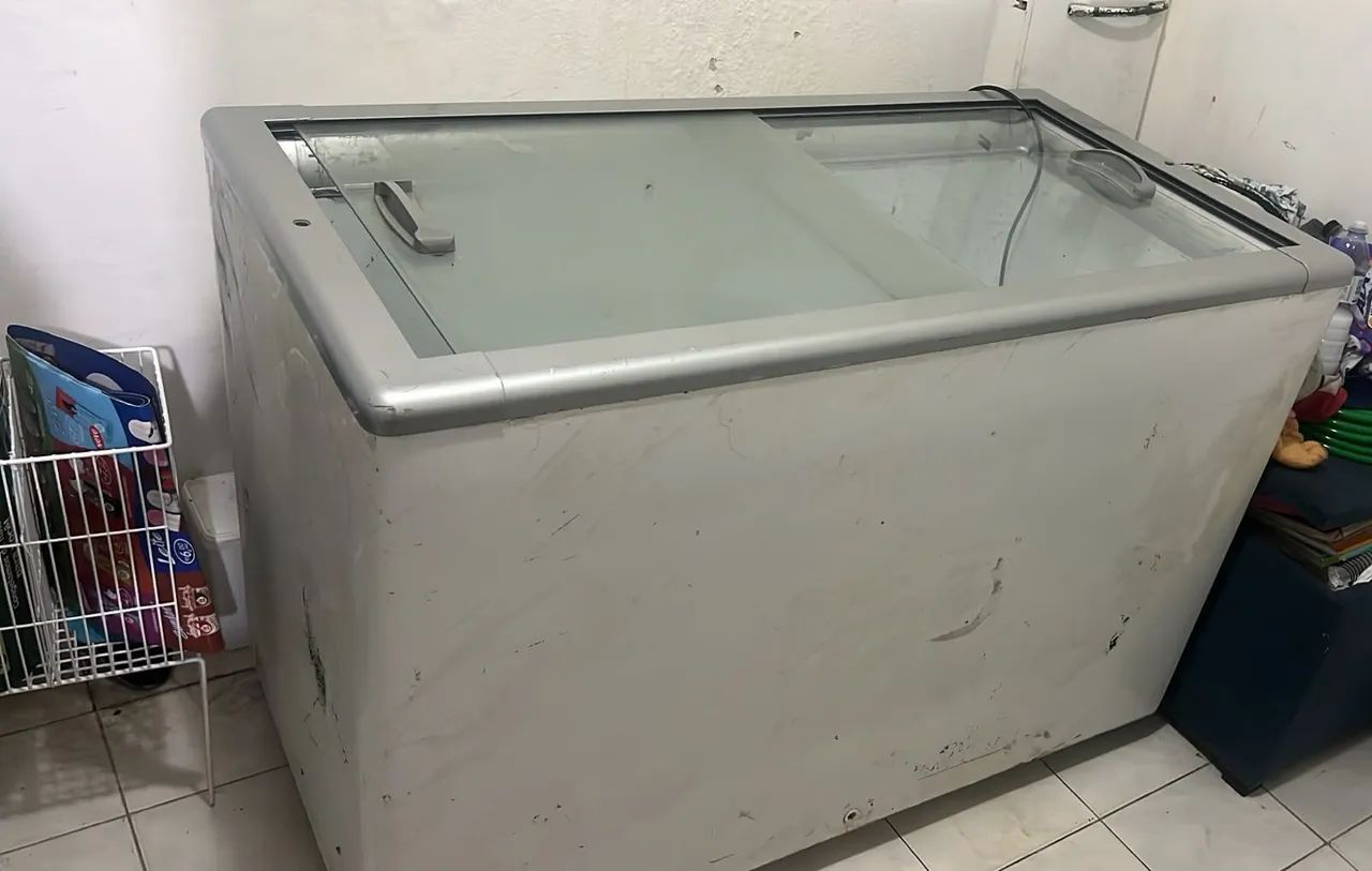 Vendo freezer 