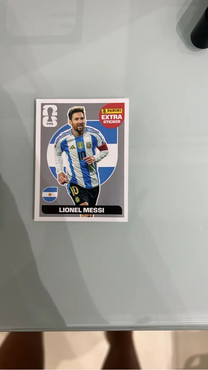 Figurinha Legend Messi prata 