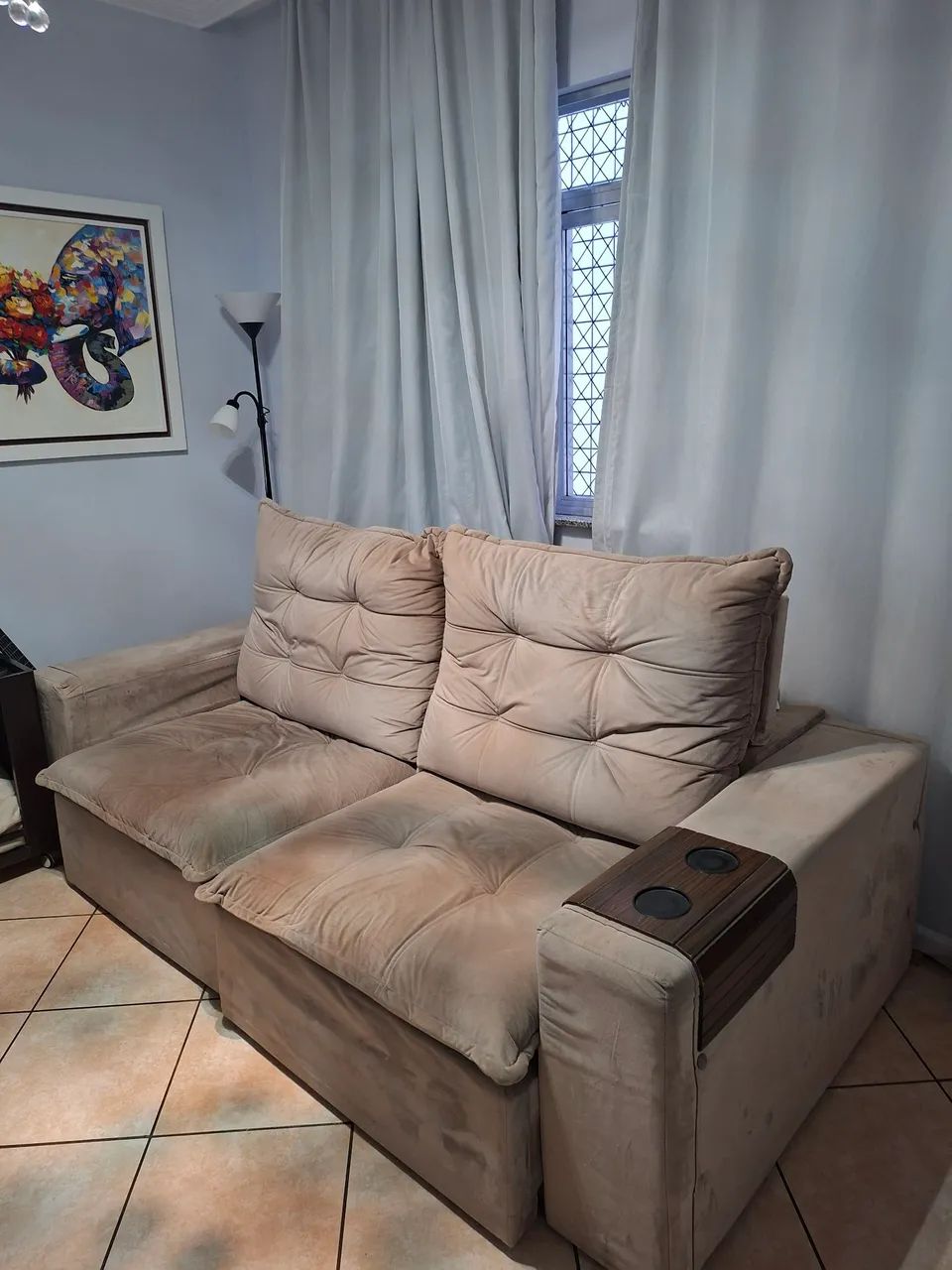 Sofá grande e aconchegante 