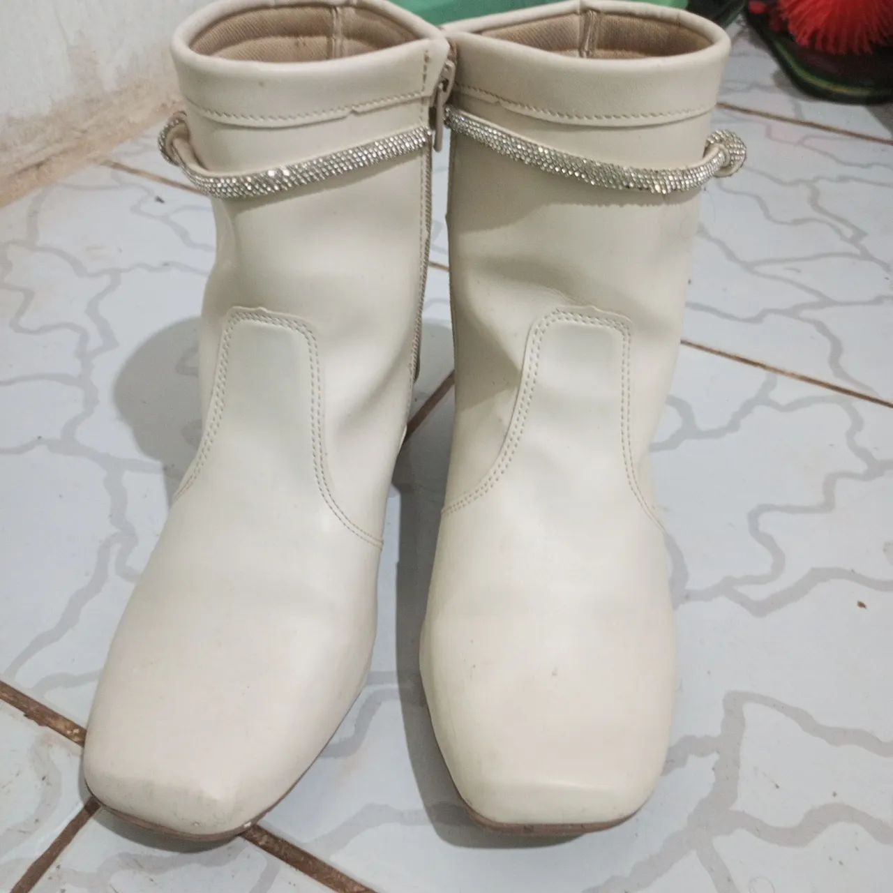 Bota para vender imediato 