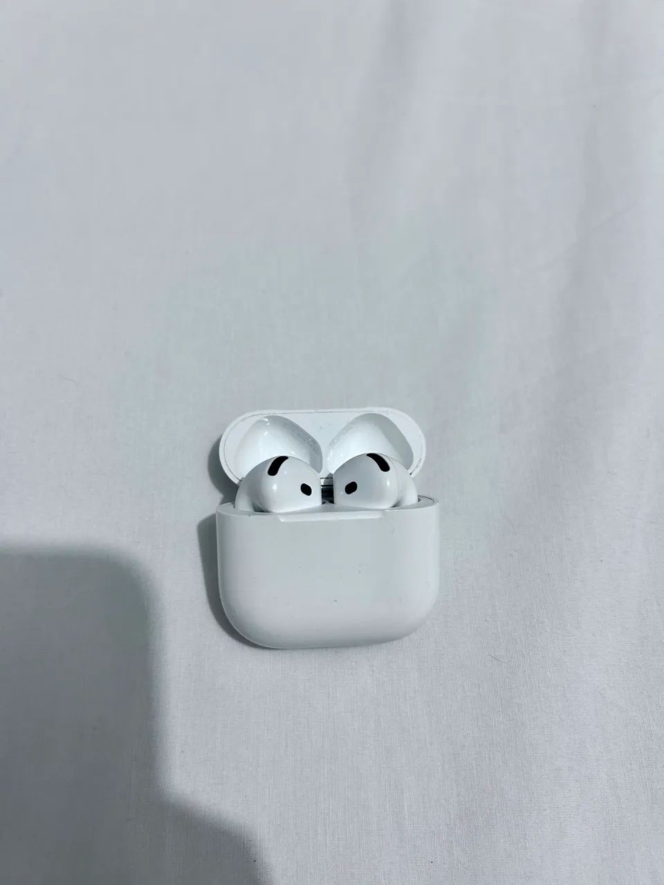 AirPods 4 ANC (Original Apple) - Fones de Ouvido - Costeira do