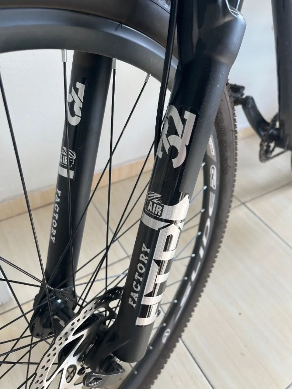 Bicicleta Absolut Nero 5  - Foto 3