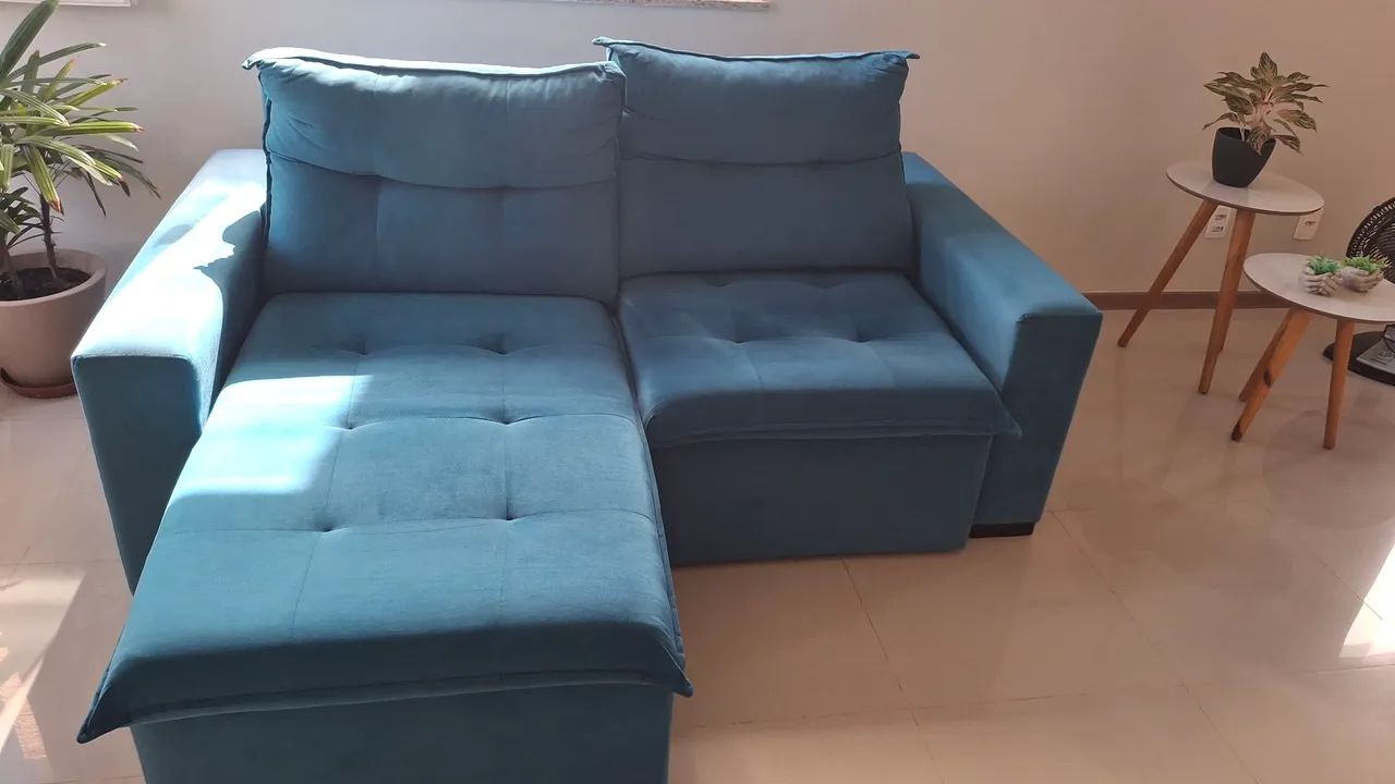 Sofá retrátil 3 lugares Azul turquesa - Foto 2