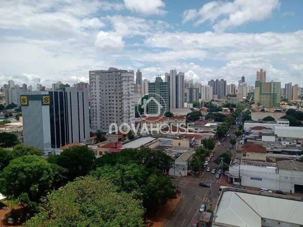 APARTAMENTO CENTRAL COM 4 QUARTOS - Foto 4