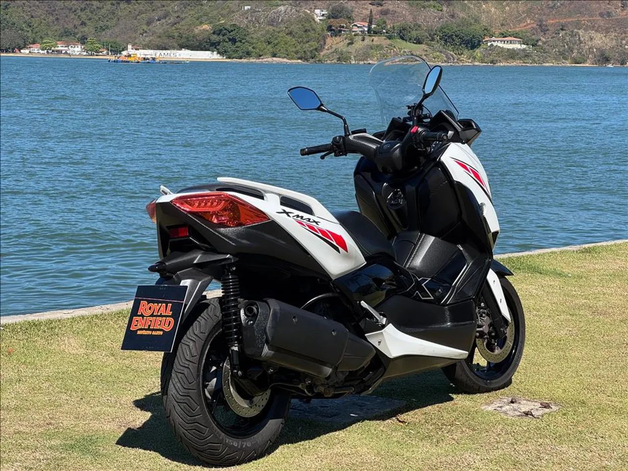 YAMAHA XMAX ABS - Foto 4