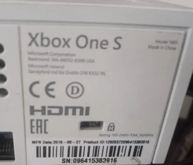 xbox oneS 1 tb com controle e monitor 22 polegadas - Foto 4