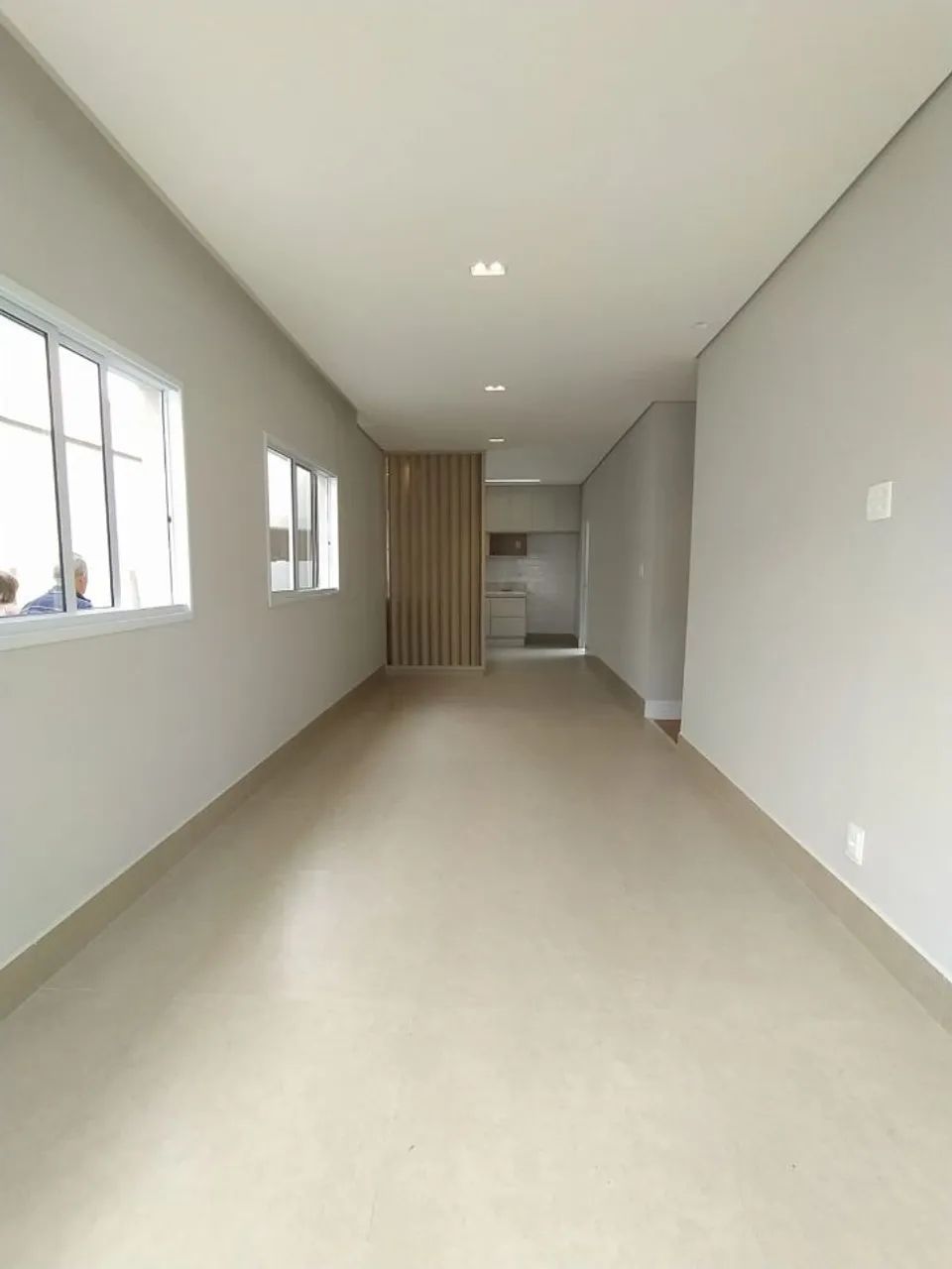 Casa de 3 quartos, com acabamento de 1° qualidade, 3 vagas. - Foto 2