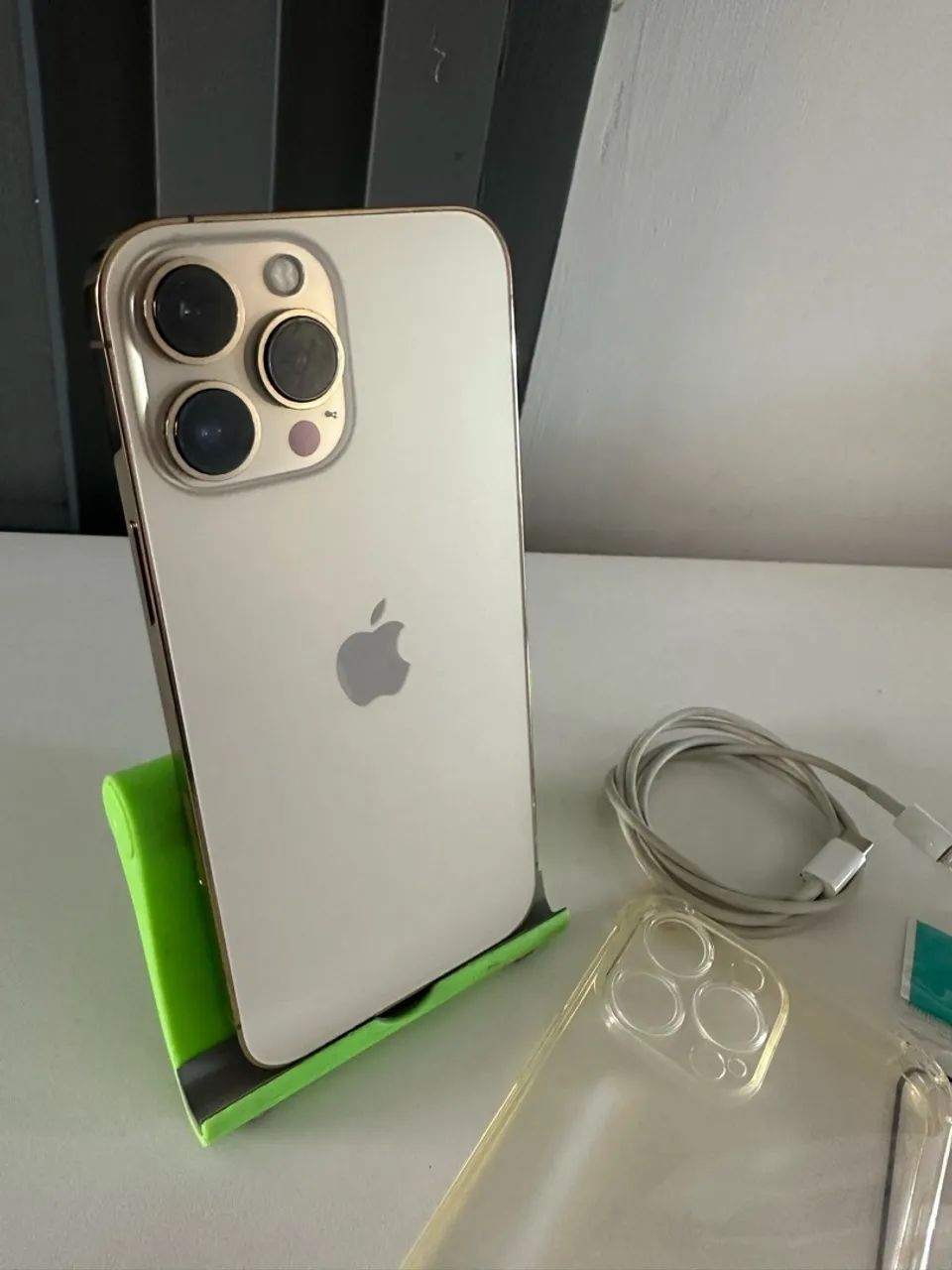 iPhone 13 Pro Max  Dourado estado de novo  - Foto 5