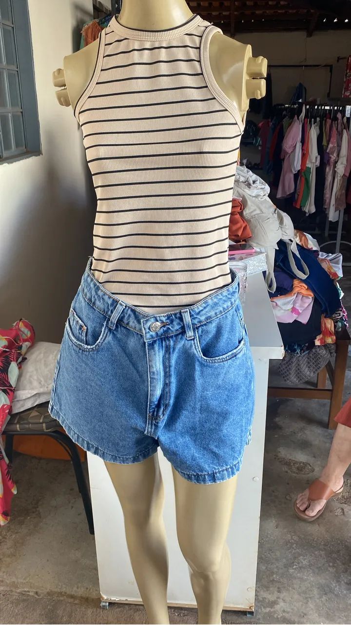 Roupas seminovas 