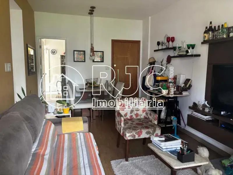 Varanda , 2 quartos , suite , garagem